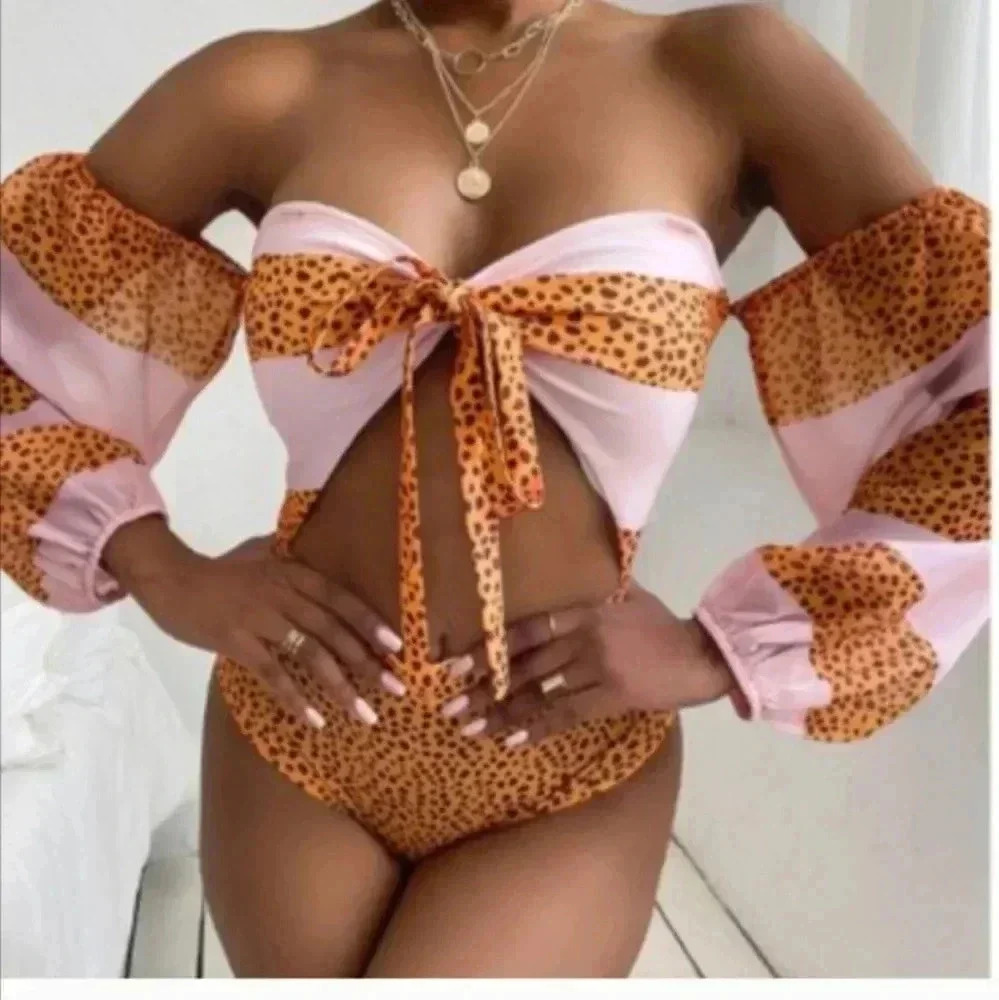 NWT Three Piece Pink Swim Suit Set - Picture 5 of 8